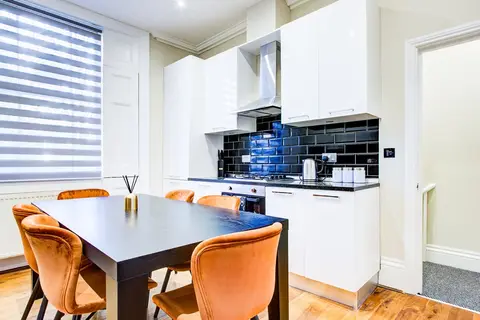 Hybrid Resi - Battersea in Londen — foto 13