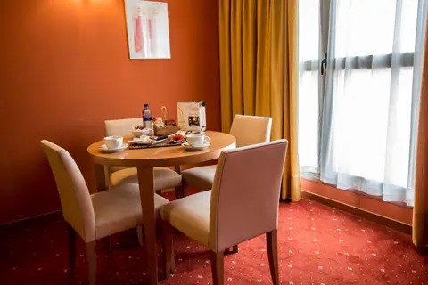 Hotel Silvota in Llanera — foto 17