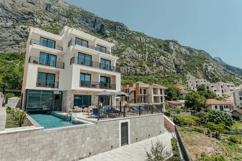 Hotel Casa Del Mare Vizura in Dobrota