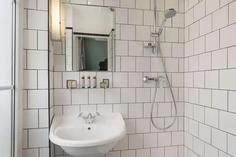 Hôtel Basss in Parijs — foto 10