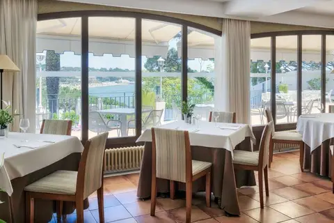 Hotel Ilunion Caleta Park in Sant Feliu de Guíxols — foto 8