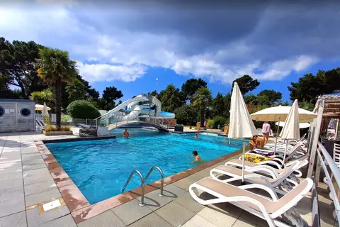 Camping Du Menhir in Saint-Gildas-de-Rhuys