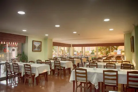 Lara Dinc Hotel in Muratpaşa — foto 8