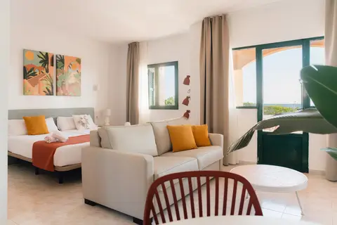 Apartamentos Moon Dreams Cabo de Baños in Cala en Blanes — foto 13