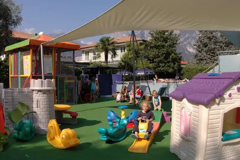 Hotel Caravel Torbole in Nago-Torbole — foto 8