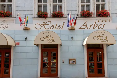 Hotel Arbes in Praag — foto 4