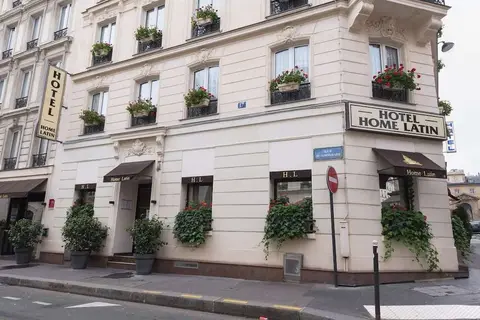 Home Latin in Parijs
