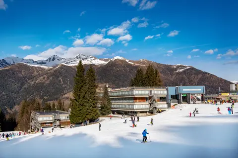 TH Marilleva Hotel in Marilleva 1400