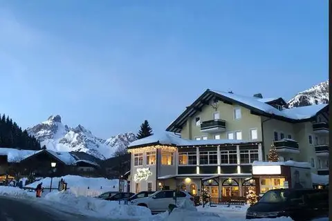 Aparthotel Jagdhof in Filzmoos