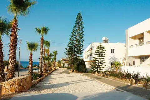 Aphrodite Beach Hotel in Νέο Χωριό — foto 9