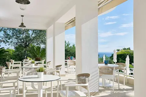 Glavas Inn Hotel in Gerakini — foto 18