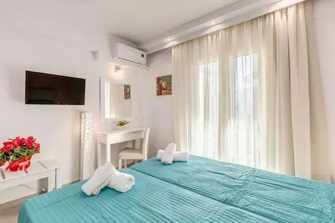 Palotel Luxury Hotel in Γουβιά — foto 19