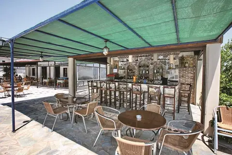 Pela in Σκάλα Καλλονής — foto 9