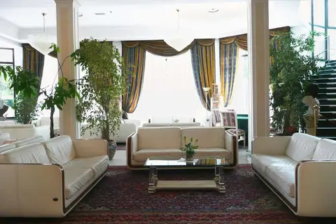 Alexander Palace in Abano Terme — foto 11
