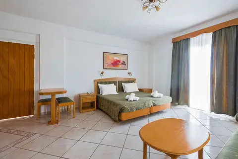 Giannoulaki Hotel in Ορνός — foto 6