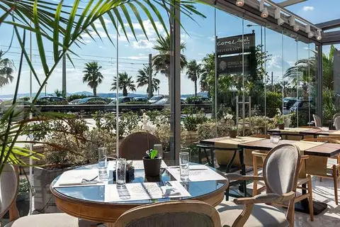 Coral Hotel in Δήμος Παλαιού Φαλήρου — foto 20