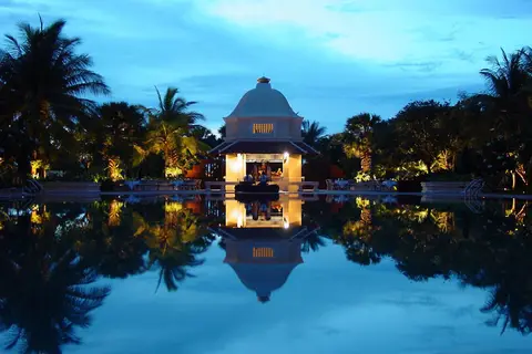 Raffles Grand Hotel d'Angkor in Siem Reap — foto 8