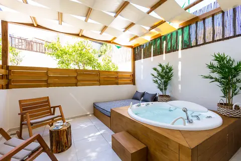Nostos Beach Boutique Hotel in Βλυχάδα — foto 26