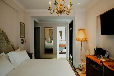 E'bel Boutique Hotel in Tirana — foto 6