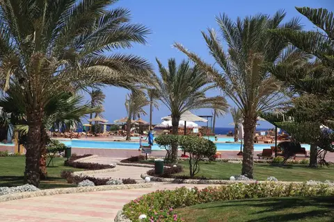 The Three Corners Sea Beach Resort in Beach Bar — foto 29