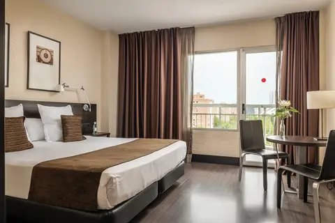Hotel Medium Valencia in Valencia — foto 2