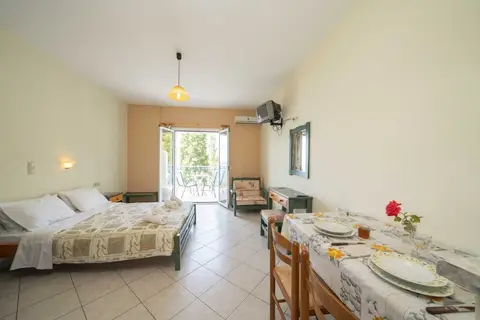 Milos Studios in Λουρδάτα — foto 11