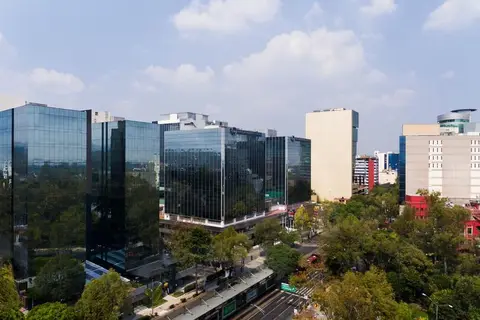 Krystal Grand Suites Insurgentes in 1a. Región Militar — foto 16