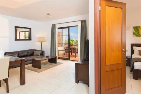 Melia Tortuga Beach in Beach Bar — foto 5