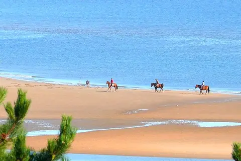 Camping Le Robinson in Colleville-sur-Mer — foto 9