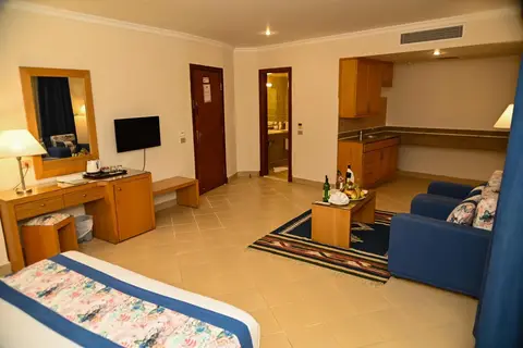Eagles Downtown Zahabia Resort & Aqua Park in Hurghada — foto 26