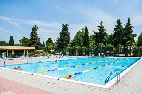 Baia Holiday Gasparina in Castelnuovo del Garda — foto 13