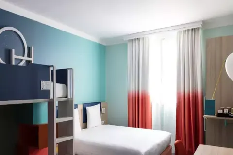 Disneyland Paris per bus - Grand Magic Hotel foto 1