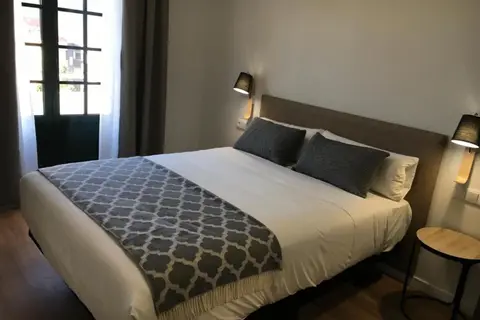 Lux Apartamentos Rosalia in Santiago de Compostella — foto 11