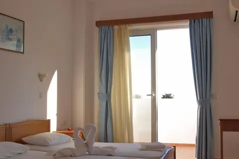 Eristos Beach Hotel in Δήμος Τήλου — foto 11