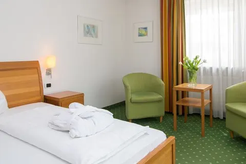 Hotel Blitzburg in Bruneck - Brunico — foto 24