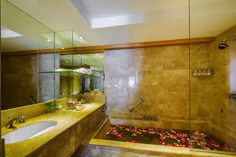 Seaview Patong Hotel in ตำบลป่าตอง — foto 28