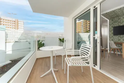 Apartamentos Caribes 2 (Only adults) in San Bartolomé de Tirajana — foto 14