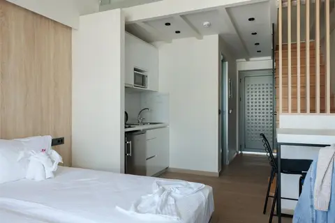 Barbie Hotel & Apartments in Ιαλυσός — foto 9