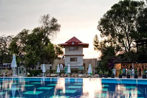 Sueno Beach Side in Manavgat
