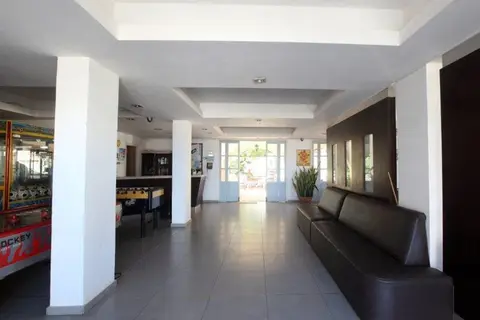 Captain Karas Holidays Apartments in Παραλίμνι — foto 6