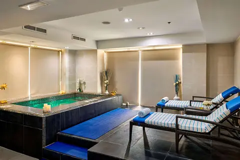 Ramada Hotel & Suites by Wyndham Dubai JBR in Dubai — foto 28