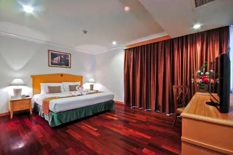 Admiral Suites Bangkok in Bangkok — foto 3