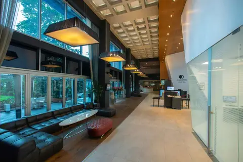 Doubletree by Hilton Istanbul Moda in Istanbul — foto 12