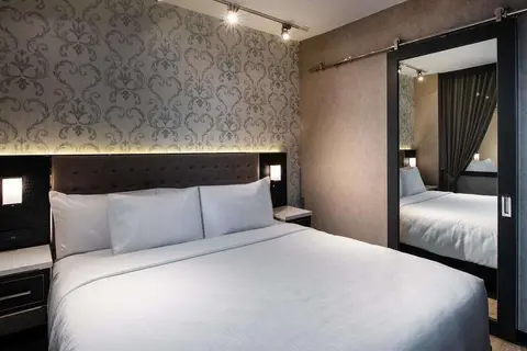 Aliz Hotel Times Square in New York — foto 2