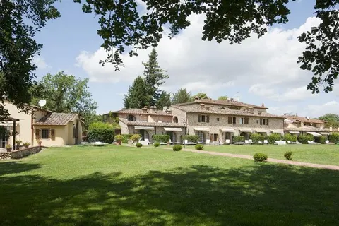 Borgo San Luigi in Monteriggioni — foto 5