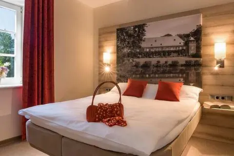 Burg Heimerzheim foto 3