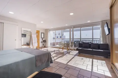 Hotel Mediterraneo Carihuela in Torremolinos — foto 8