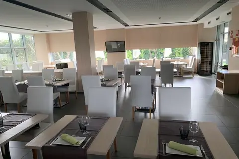 Sercotel Hotel Plana Parc in Alquerias Del Nino Perdido — foto 4