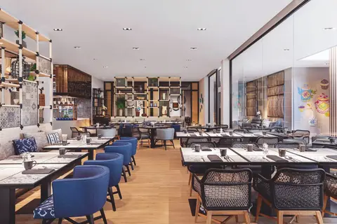 Four Points by Sheraton Phuket Patong Beach Resort in ภูเก็ต — foto 8