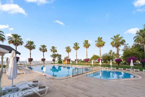 Falcon Hotel in Muratpaşa